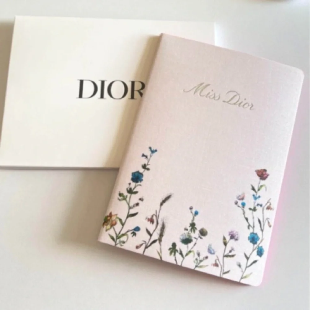 💐MISS DIOR CHRISTIAN DIOR NOVELTY FLORAL LIMITED EDITION NOTEBOOK IN BOX 💐